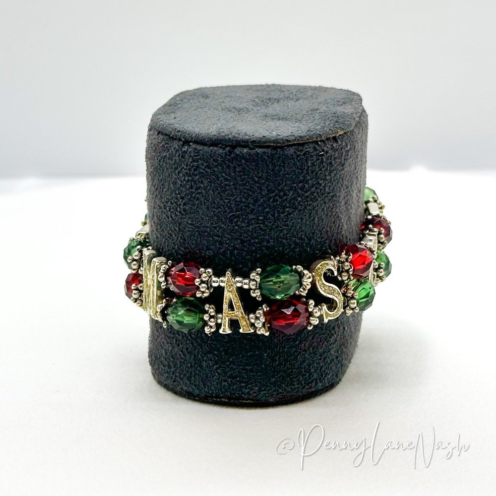 Vintage Retro Christmas Beaded Stretchy Bracelet - Picture 2 of 6